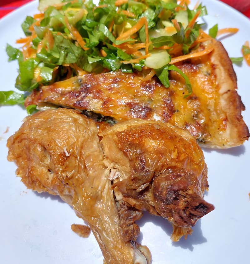  Lunch chicken kische salad